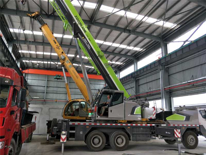 大同区高空车出租需要注意哪些安全事项？